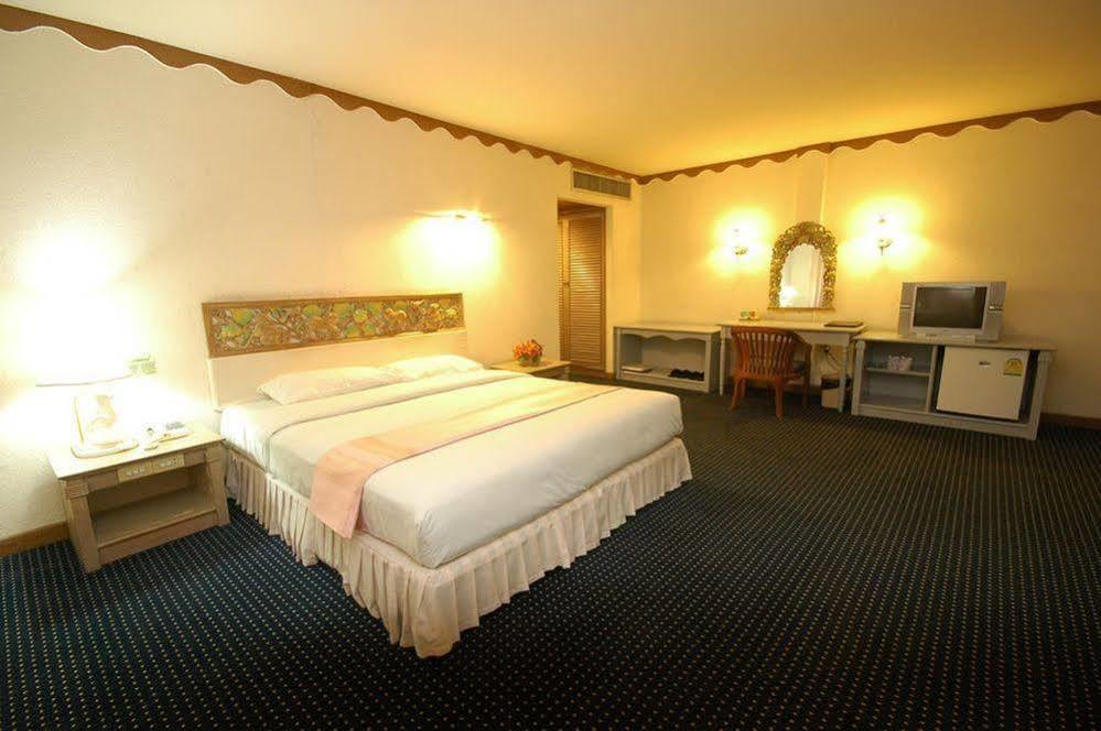 Lopburi Inn Hotel Dış mekan fotoğraf